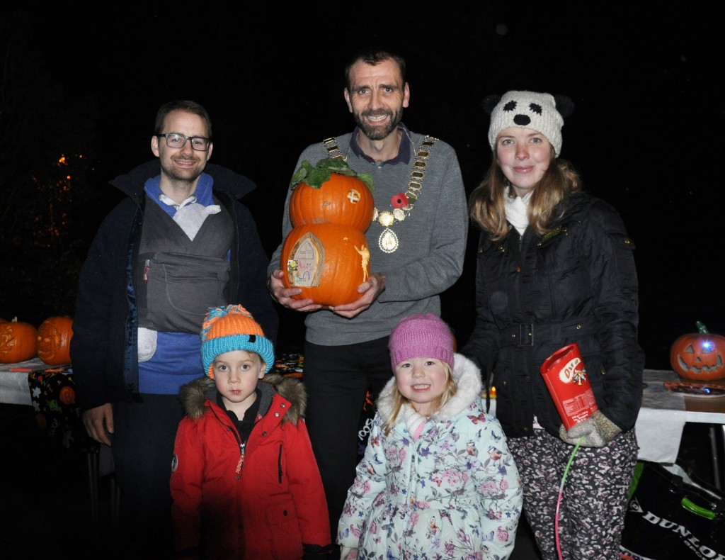 bethany-brown-and-family-with-mayor-chris-lines-and-son